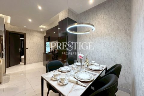 Condo in Pattaya, Thailand, 2 bedrooms № 197771 - photo 6