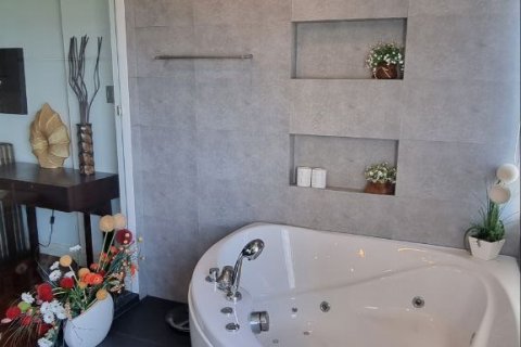 Condominio de 3 dormitorios en Pattaya, Tailandia № 47419 - foto 25