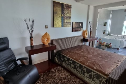 Condominio de 3 dormitorios en Pattaya, Tailandia № 47419 - foto 14