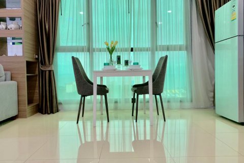 Condominio de 1 dormitorio en Jomtien Beach, Pattaya, Tailandia № 47417 - foto 10