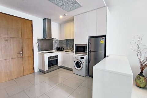 Condominio de 2 dormitorios en Pattaya, Tailandia № 8674 - foto 10