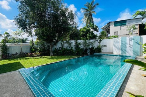Chalet de 3 dormitorios en Phuket, Tailandia № 169156 - foto 2
