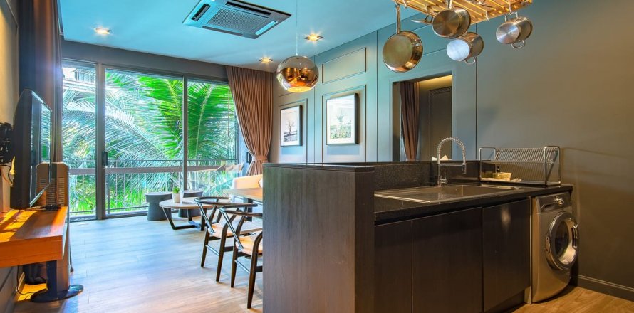 Condo à Rawai, Thaïlande, 2 chambres à Saturdays Residence  № 69783