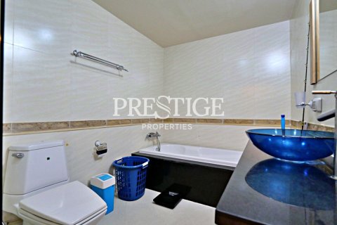 Condo in Pattaya, Thailand, 2 bedrooms  № 198662 - photo 12