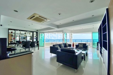 Condo à Pattaya, Thaïlande, 3 chambres № 198659