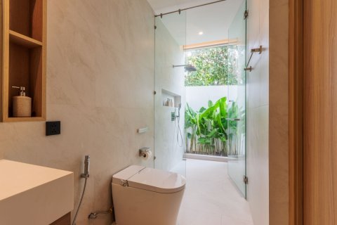 Chalet de 5 dormitorios en Phuket, Tailandia № 136498 - foto 28