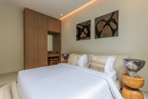Chalet de 5 dormitorios en Phuket, Tailandia № 136498 - foto 24