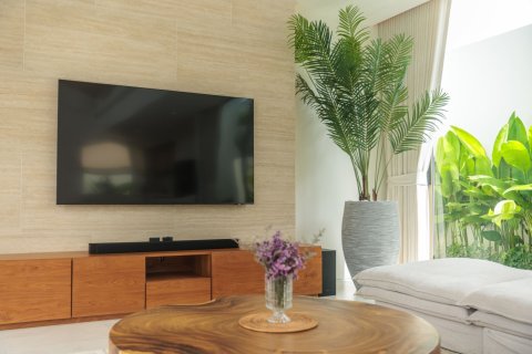 Chalet de 5 dormitorios en Phuket, Tailandia № 136498 - foto 10