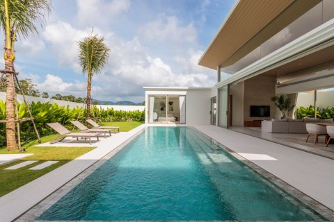 Chalet de 5 dormitorios en Phuket, Tailandia № 136498 - foto 29