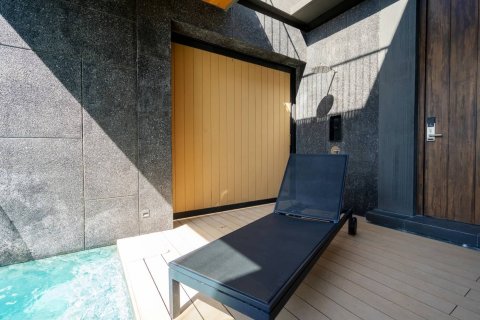 Chalet de 1 dormitorio en Layan Beach, Tailandia № 166850 - foto 18
