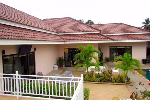 Estudio en Chonburi, Tailandia № 26872 - foto 2