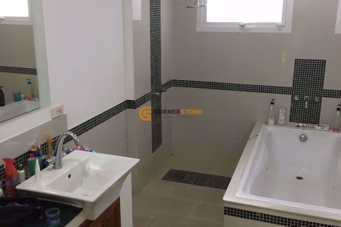 Estudio en Chonburi, Tailandia № 26872 - foto 15