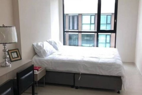 Condominio de 2 dormitorios en Khlong Toei, Bangkok, Tailandia № 172668 - foto 2