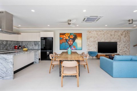 Chalet de 3 dormitorios en Surat Thani, Tailandia № 172671 - foto 7