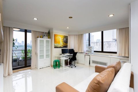 Condominio de 1 dormitorio en Khlong Toei, Bangkok, Tailandia № 172673