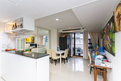 Condominio de 1 dormitorio en Khlong Toei, Bangkok, Tailandia № 172673 - foto 7