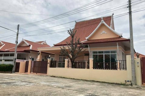House in Pattaya, Thailand 3 bedrooms № 172670