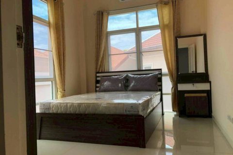 Casa de 3 dormitorios en Pattaya, Tailandia № 172670 - foto 6