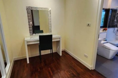 Casa de 4 dormitorios en Phuket, Tailandia № 172669 - foto 7
