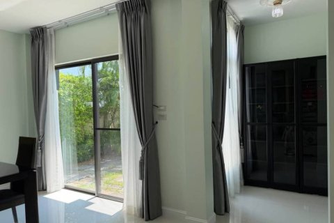 Casa de 4 dormitorios en Phuket, Tailandia № 172669 - foto 9