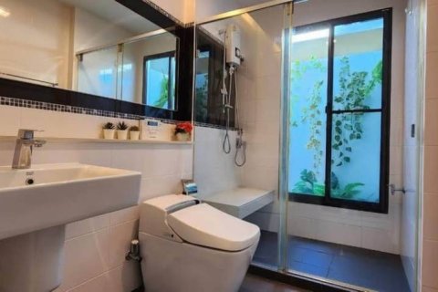 Casa de 4 dormitorios en Phuket, Tailandia № 172669 - foto 10