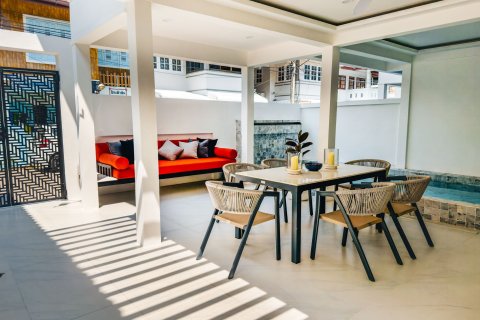 Reihenhaus in Hua Hin, Thailand 3 Schlafzimmer № 171080