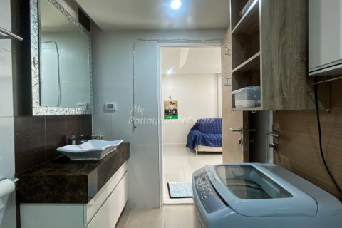Condominio de 1 dormitorio en Bang Lamung, Tailandia № 205196 - foto 11
