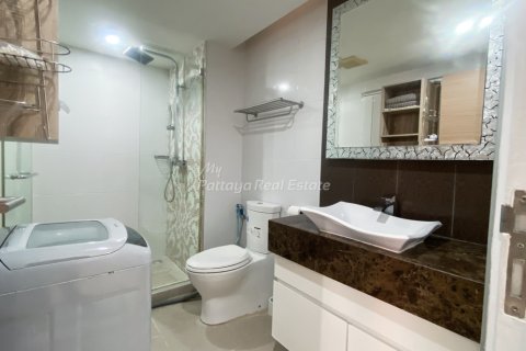 Condominio de 1 dormitorio en Bang Lamung, Tailandia № 205196 - foto 10