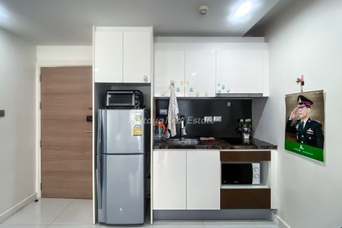 Condominio de 1 dormitorio en Bang Lamung, Tailandia № 205196 - foto 2