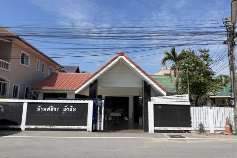 Maison à Hua Hin, Thaïlande 4 chambres № 156598