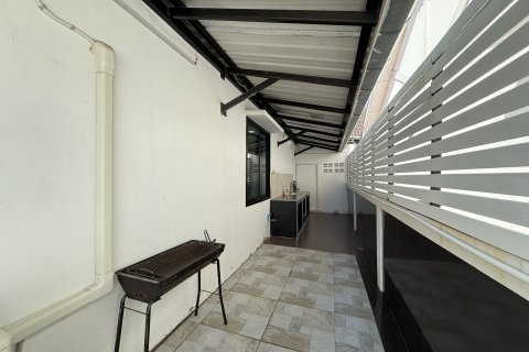 Casa de 4 dormitorios en Hua Hin, Tailandia № 156598 - foto 16