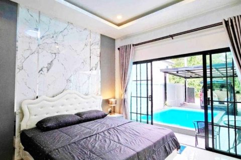 Casa de 3 dormitorios en Pattaya, Tailandia № 113614 - foto 5