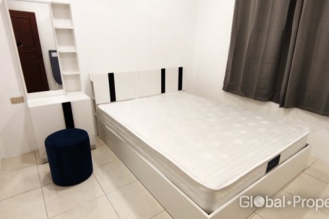 Condominio de 3 dormitorios en Pattaya, Tailandia № 113619 - foto 15