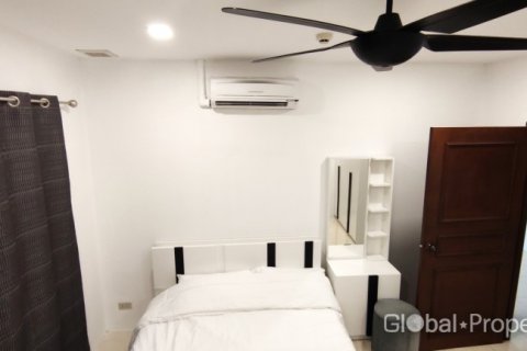 Condominio de 3 dormitorios en Pattaya, Tailandia № 113619 - foto 12