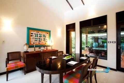 Haus in Bang Tao, Thailand 3 Schlafzimmer № 3206 - Foto 3