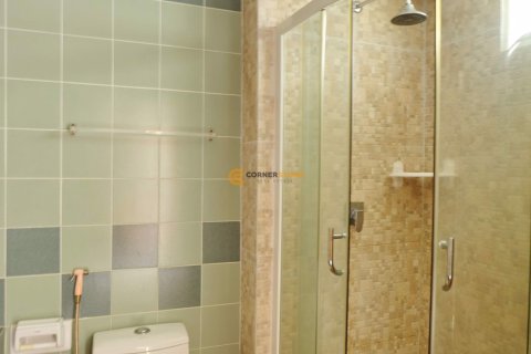 Condominio de 1 dormitorio en Jomtien Beach, Pattaya, Tailandia № 204990 - foto 5