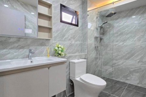 Villa in Pattaya, Thailand 4 Schlafzimmer № 233918 - Foto 16