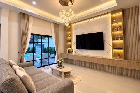Villa in Pattaya, Thailand 3 Schlafzimmer № 233920 - Foto 8