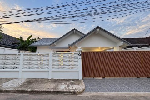 Villa in Pattaya, Thailand 3 Schlafzimmer № 233920 - Foto 7