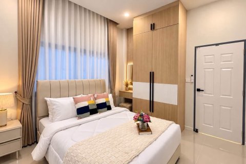 Villa in Pattaya, Thailand 3 Schlafzimmer № 233920 - Foto 11