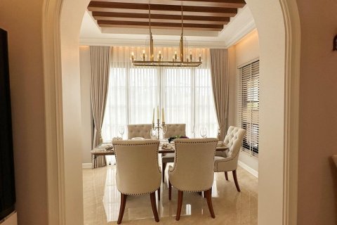 Villa in Pattaya, Thailand 5 Schlafzimmer № 233917 - Foto 19