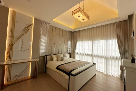 Villa in Pattaya, Thailand 5 Schlafzimmer № 233917 - Foto 24