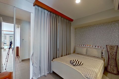 Condo in Hua Hin, Thailand, 2 bedrooms  № 156991 - photo 9
