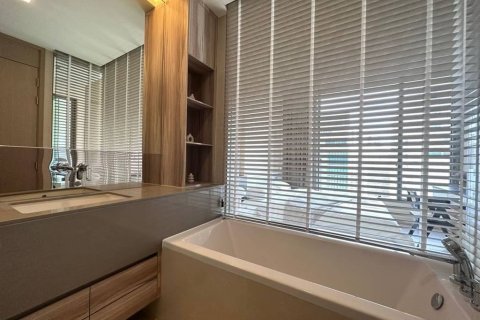 Estudio en el condominio en Watthana, Bangkok, Tailandia № 171908 - foto 8