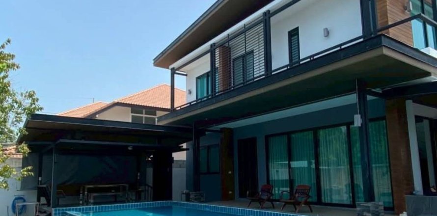 Casa de 3 dormitorios en Hua Hin, Tailandia № 155452