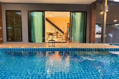 Casa de 3 dormitorios en Hua Hin, Tailandia № 155452 - foto 4