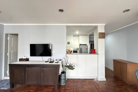Condominio de 2 dormitorios en Khlong Toei, Bangkok, Tailandia № 155454 - foto 4