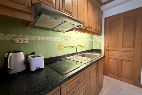 Condominio de 1 dormitorio en Jomtien Beach, Pattaya, Tailandia № 204835 - foto 4