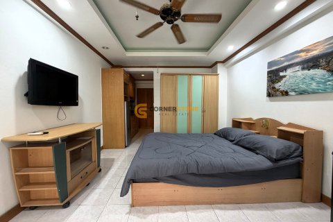 Condominio de 1 dormitorio en Jomtien Beach, Pattaya, Tailandia № 204835 - foto 2