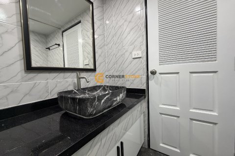 Condominio de 1 dormitorio en Jomtien Beach, Pattaya, Tailandia № 204836 - foto 8